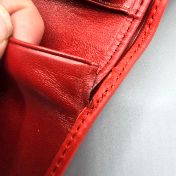 ✨️RARE✨️ CHRITIAN LOUBOUTIN Lambskin Trifold Wallet Clutch - Picture 13 of 14